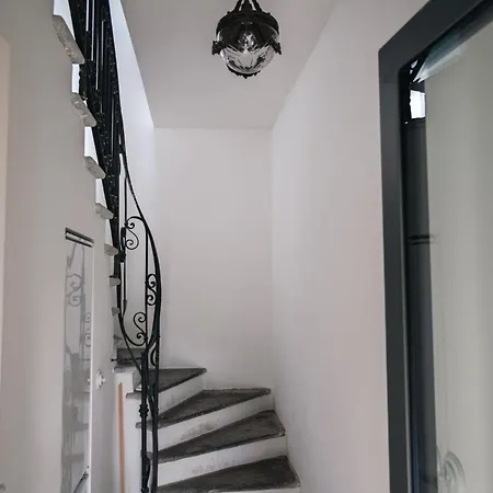 Luxury With A Balcony Lake Lago Maggiore شقة